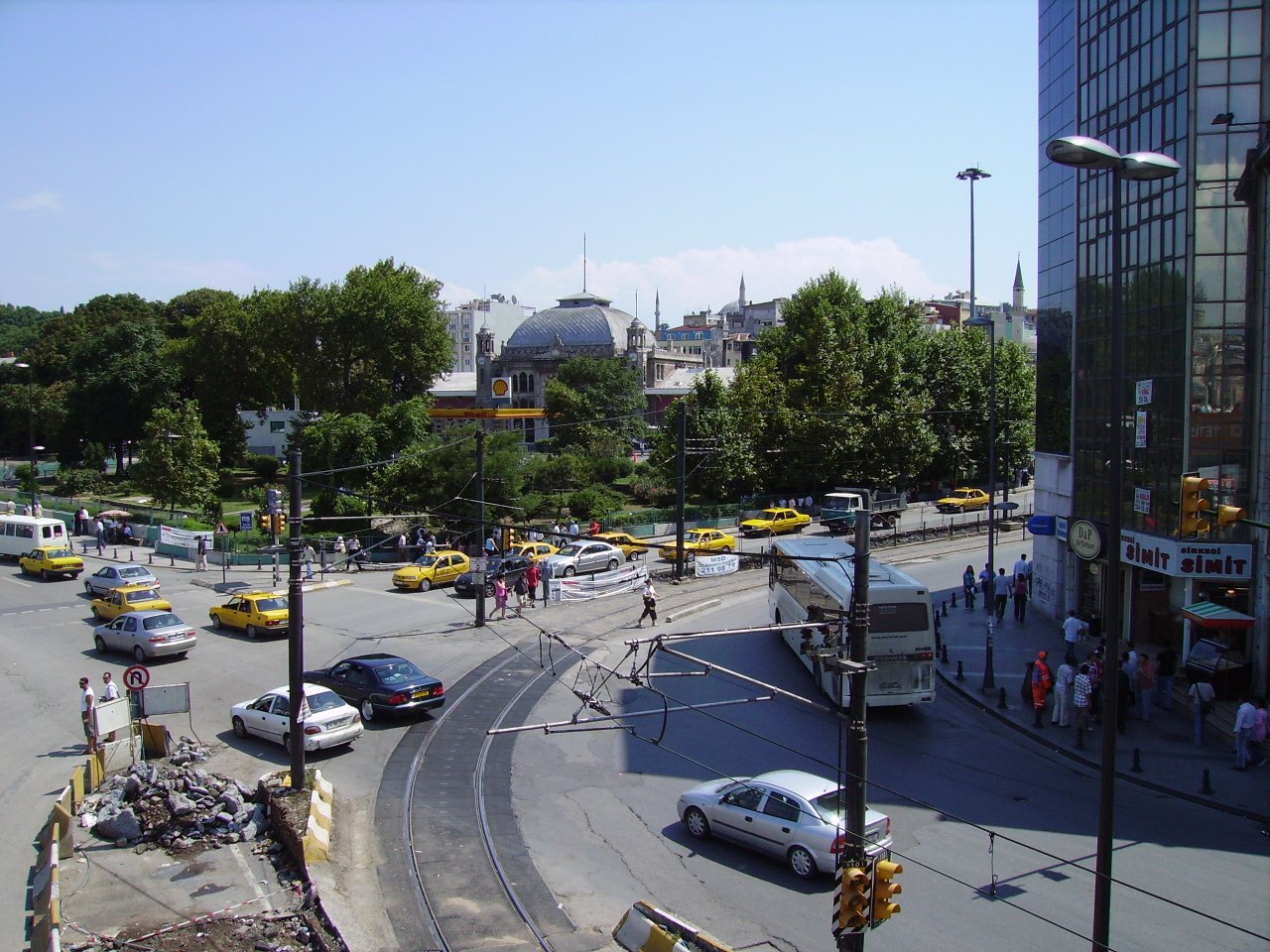 Money in Istanbul: Cards, Cash, and the Two-Tier Museum Price